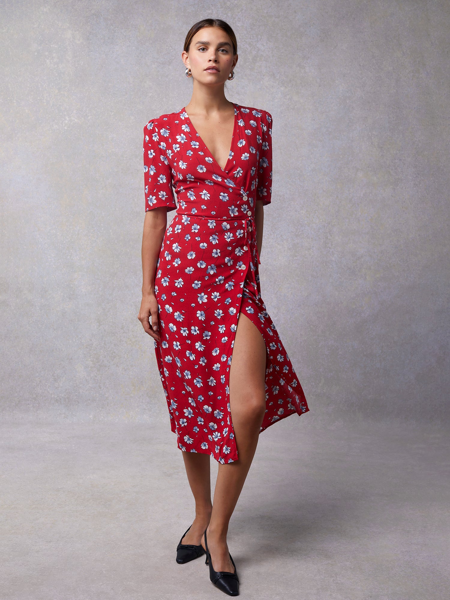 Mid-length wrap dress with red floral print | Rouje